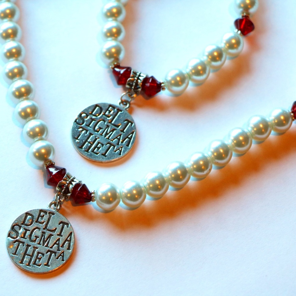 Delta Sigma Theta Jewelry Set